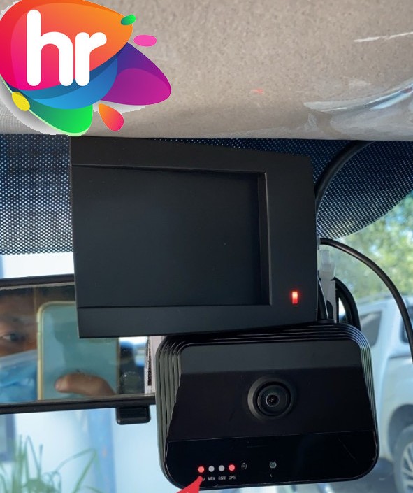 Camera tích hợp giám sát